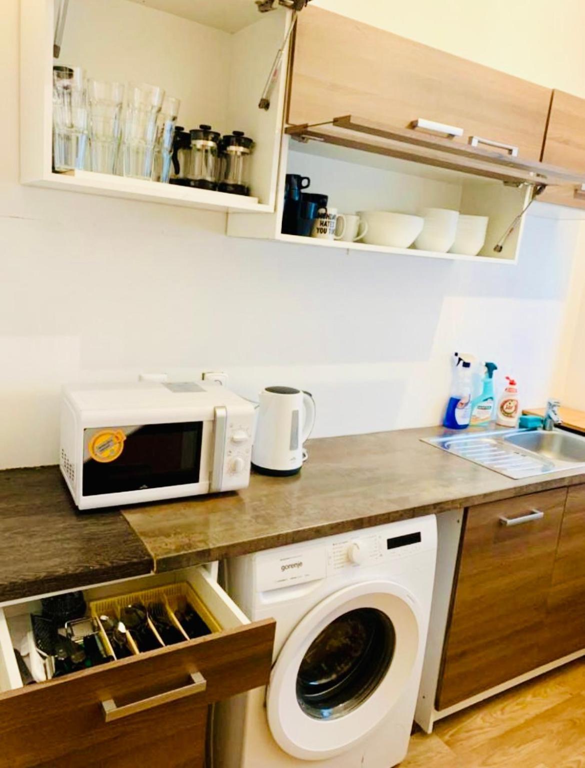 Happy Hostel In Centrum 布拉格 外观 照片