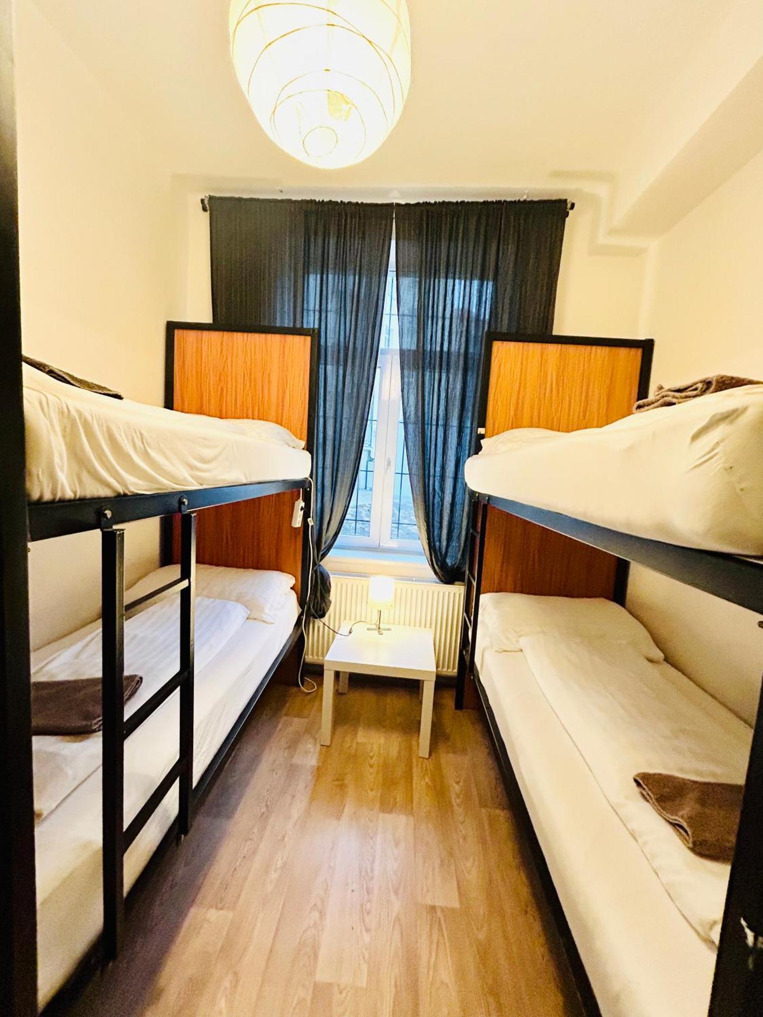 Happy Hostel In Centrum 布拉格 外观 照片